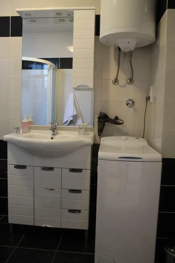 Apartment Pirovic Turanj