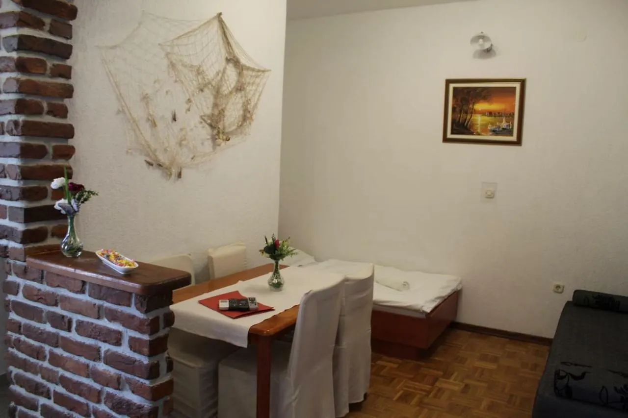 Apartment Pirovic Turanj