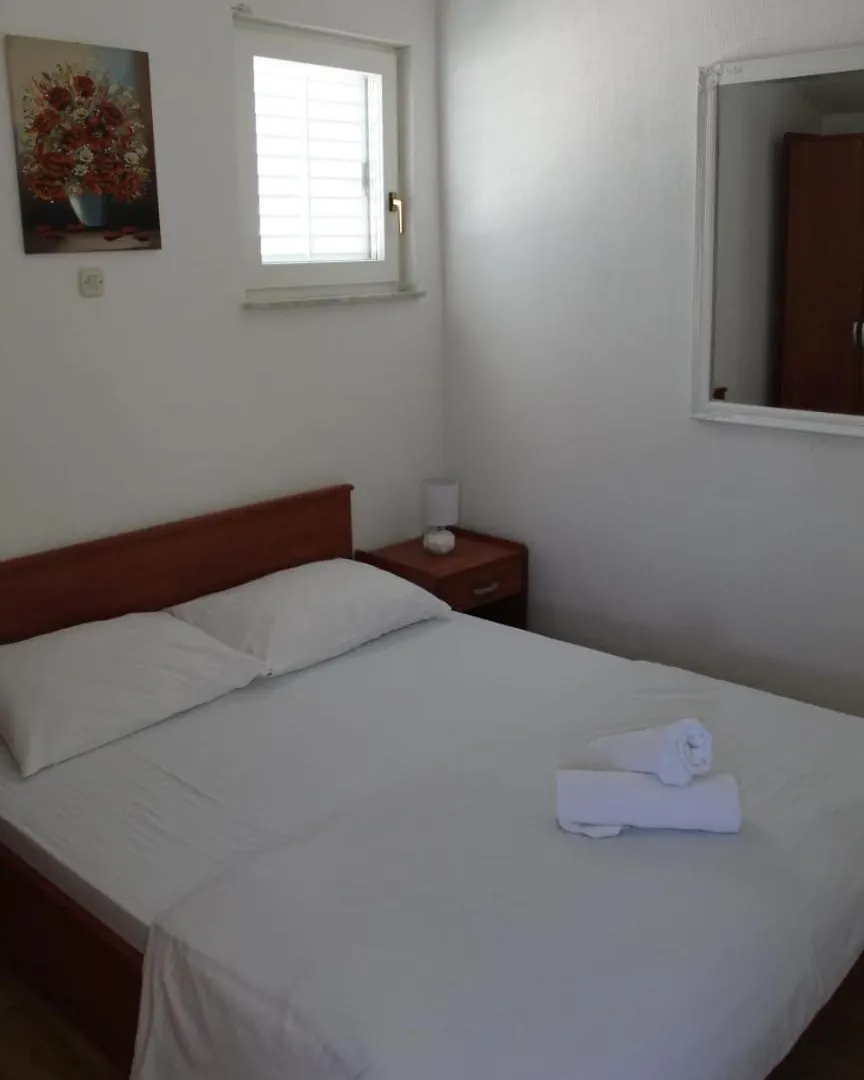 Apartment Pirovic Turanj Croatia